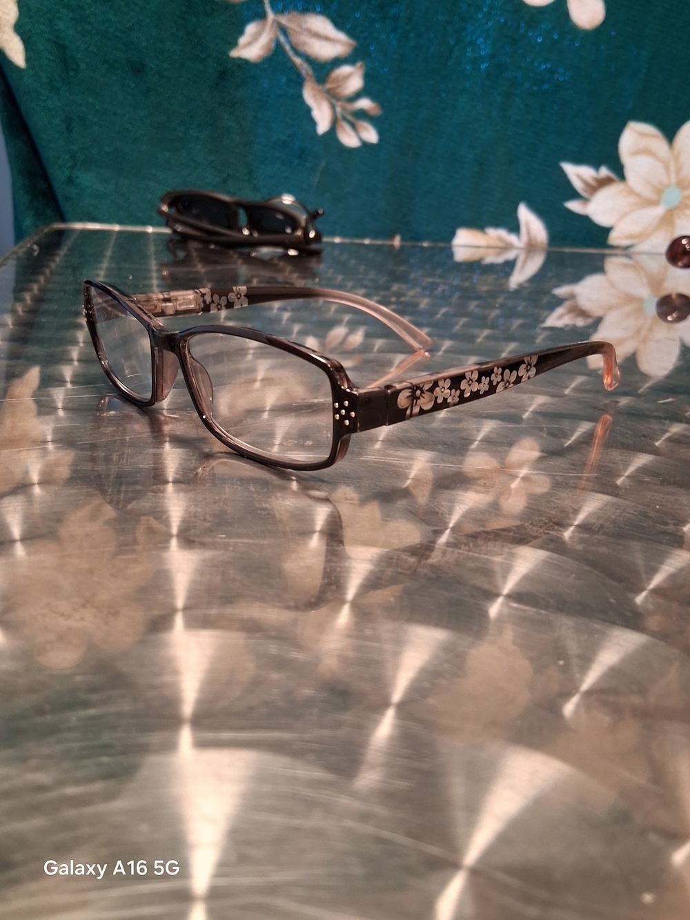 New Calabria Clara Reading Glasses 1.00 Black